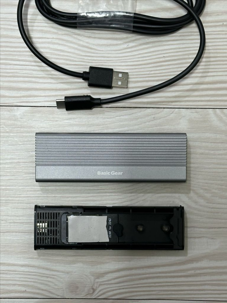 WD SN740 NVMe SSD 1TB + 외장케이스--1