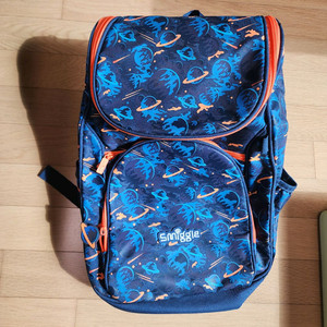 스미글 우주 패턴 책가방