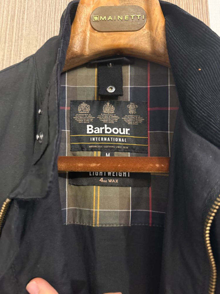 바버 인터네셔널 듀크 자켓 라이트웨이트 M사이즈--2