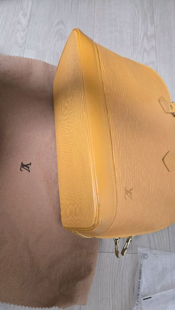 에삐 레더 벨백--3