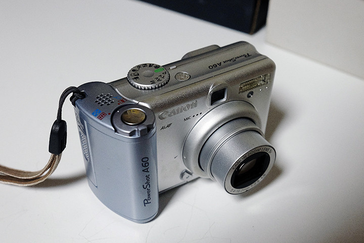 캐논 파워샷 PowerShot A60 빈티지디카 팝니다--2