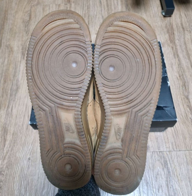 나이키 슈프림 에어포스 된장포스 270 이미지