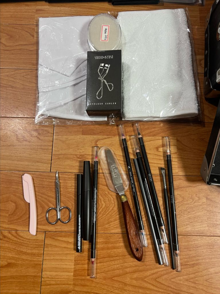 메이크업 실기 세트 이미지
