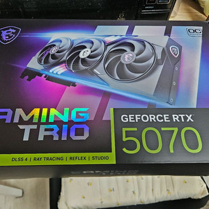 MSI TRIO RTX 5070 OC 게이밍 그래픽카드 개봉신품