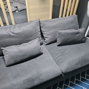 이케아 쇠데르함 3인 쇼파