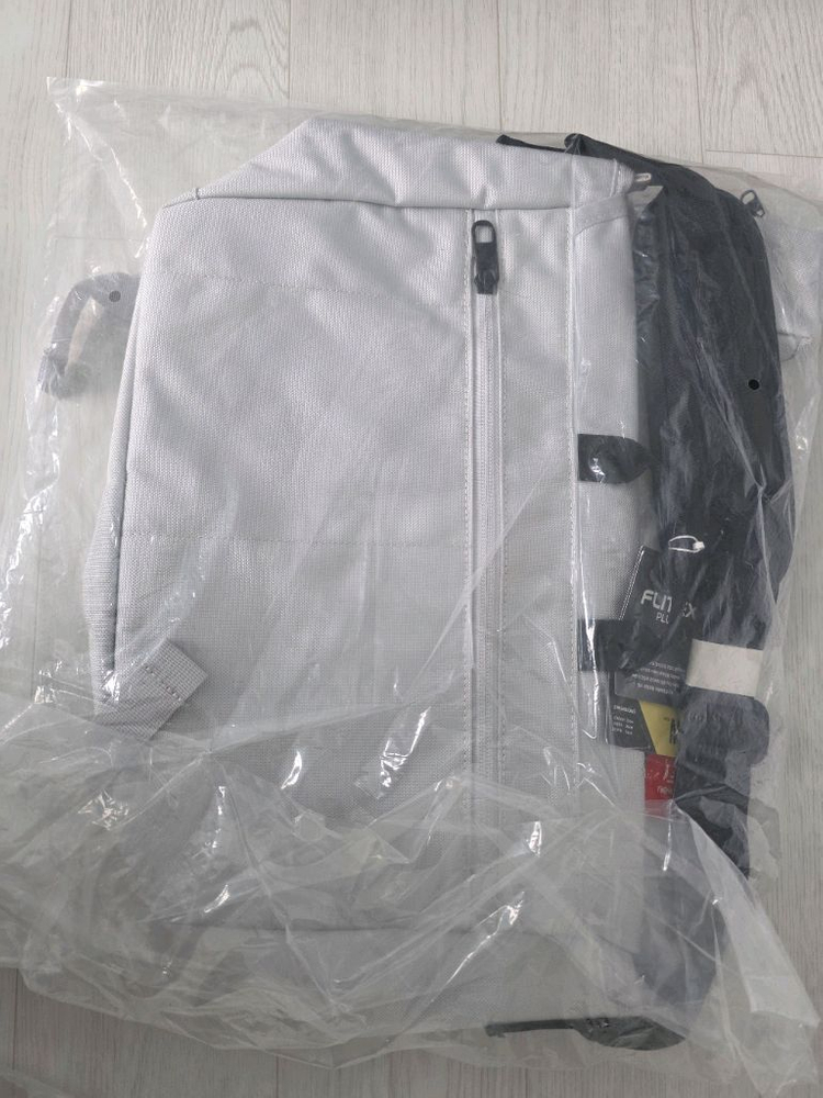 뉴발란스 메신저백 그레이 새상품 택포5만--2