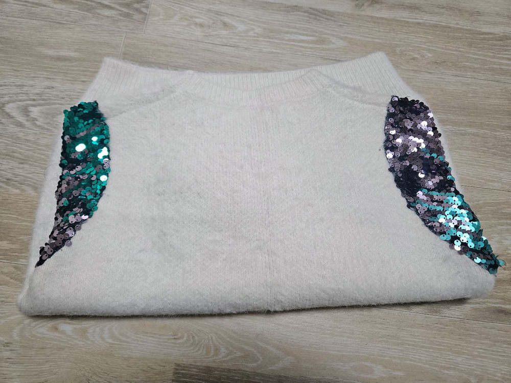 RED JUJU 스팽글 장식 스웨터 free--3