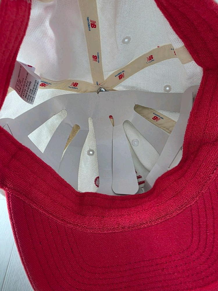 뉴발란스 캡모자 새상품..택포 3만--4