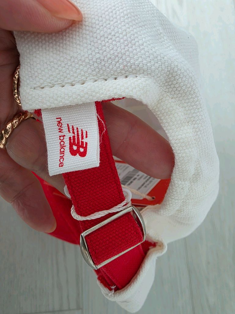 뉴발란스 캡모자 새상품..택포 3만--6