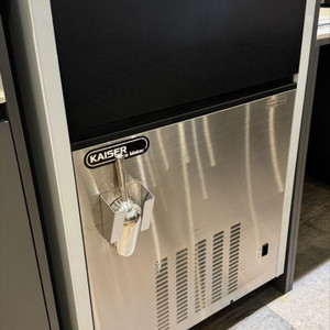 [급처] 카이저 수냉식 제빙기 120kg IMK-3131