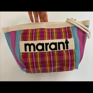 이자벨마랑 파우치