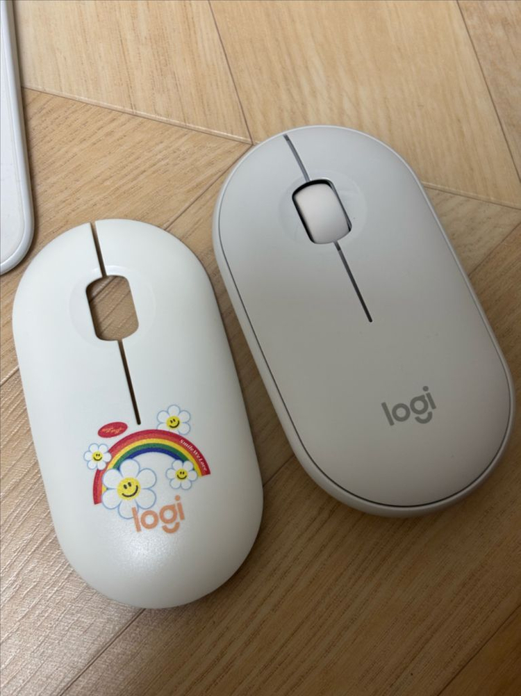 Logitech Pebble Keys 2 K380s 무선 키보드 마우스 세트 도브 화이트 이미지