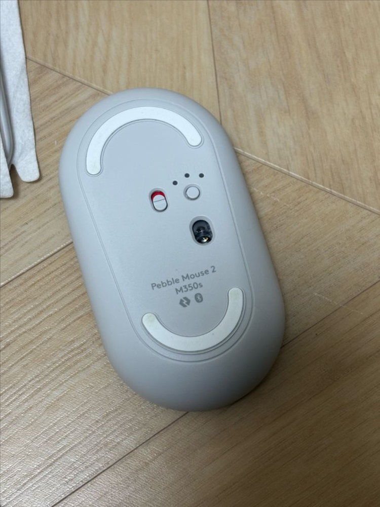 Logitech Pebble Keys 2 K380s 무선 키보드 마우스 세트 도브 화이트 이미지