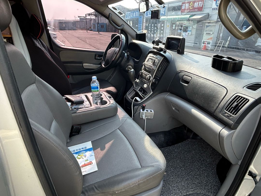 그랜드 스타렉스 캠핑카 이미지