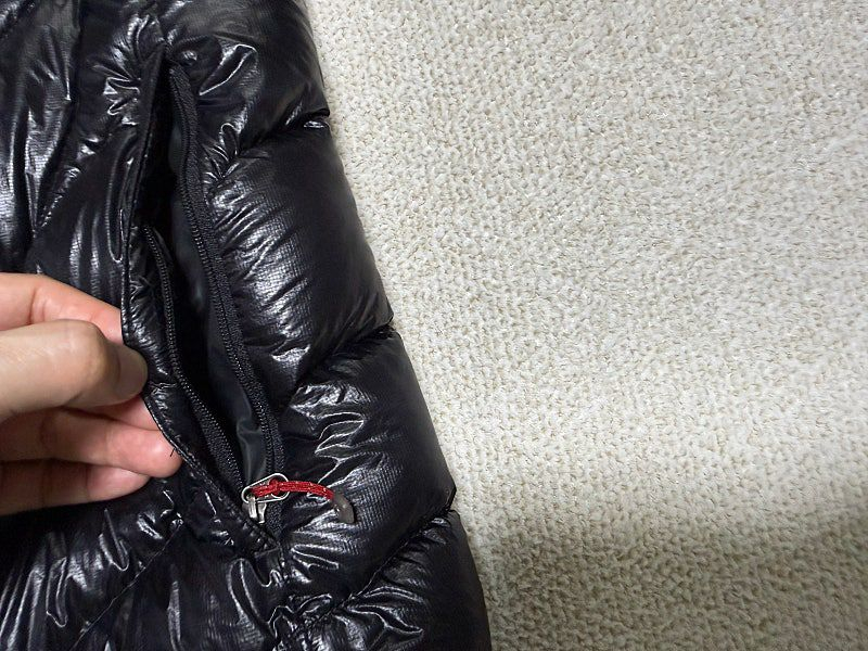 노스페이스 800필파워 구스다운 경량패딩 여성용 100호 77사이즈--2