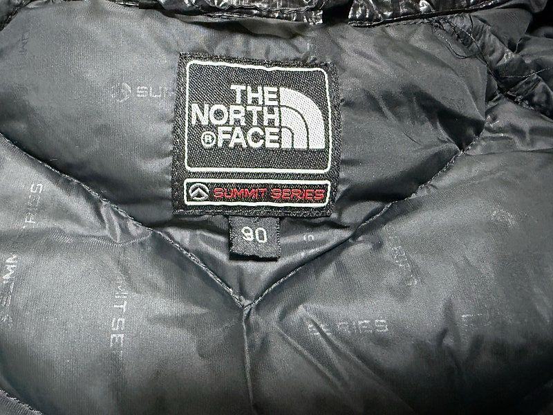 노스페이스 800필파워 구스다운 경량패딩 여성용 100호 77사이즈--5