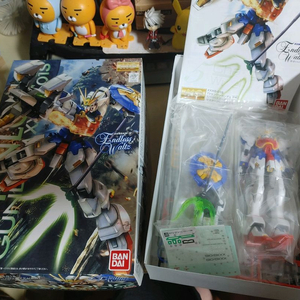 MG 건담 가조립 3종 일괄 팝니다!