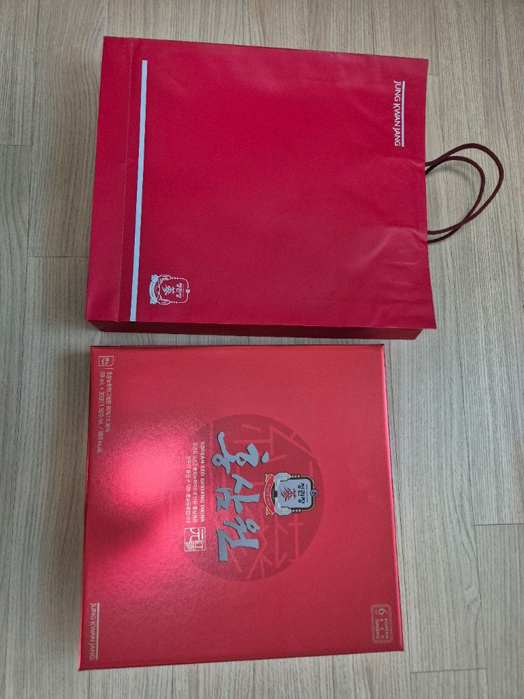 정관장 홍삼음료 30포+뉴케어 식이섬유 5개 일괄 2.3만원 이미지