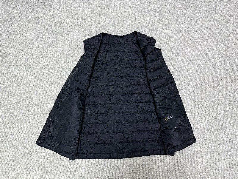 내셔널지오그래픽 구스다운 경량패딩 조끼 남성용 95사이즈--1