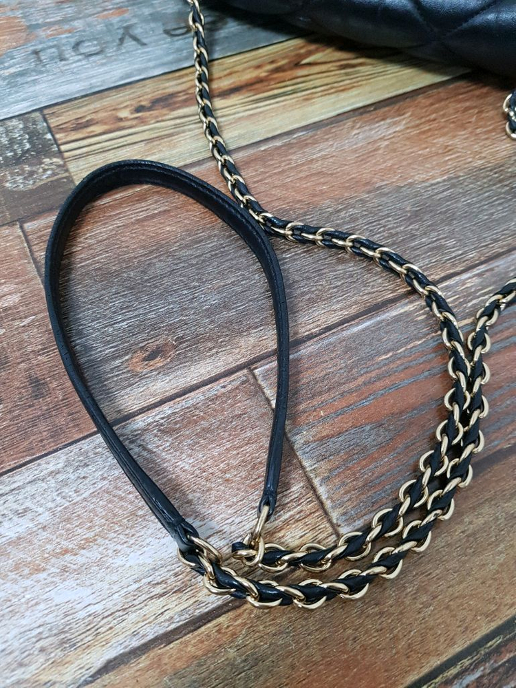 [정품] 페라가모 바라지니 퀼팅 크로스백 블랙--5