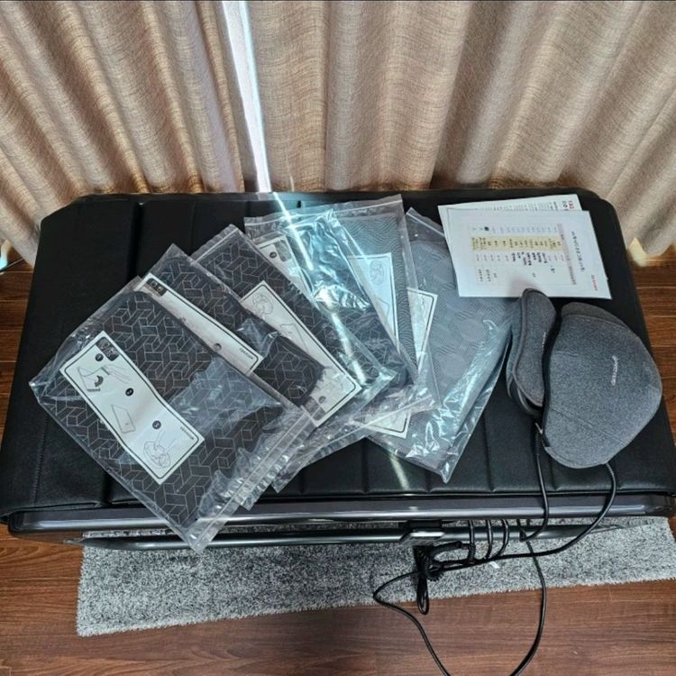 서울/경기) 세라잼 v4 (본체+복부마사지기+온열찜질기+교체용커버6개+전용러그) 세라잼--2