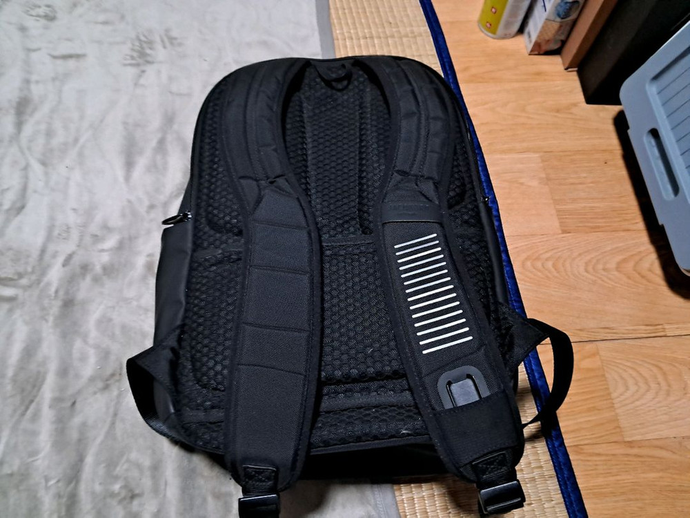 쌤소나이트 샘소나이트 커넥트 아이 스탠다드 구글 자카드 백팩 팝니다--1