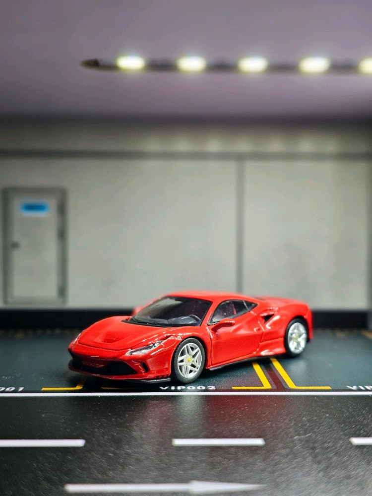 1:64 혼 모델 페라리 F8 트리뷰토--4