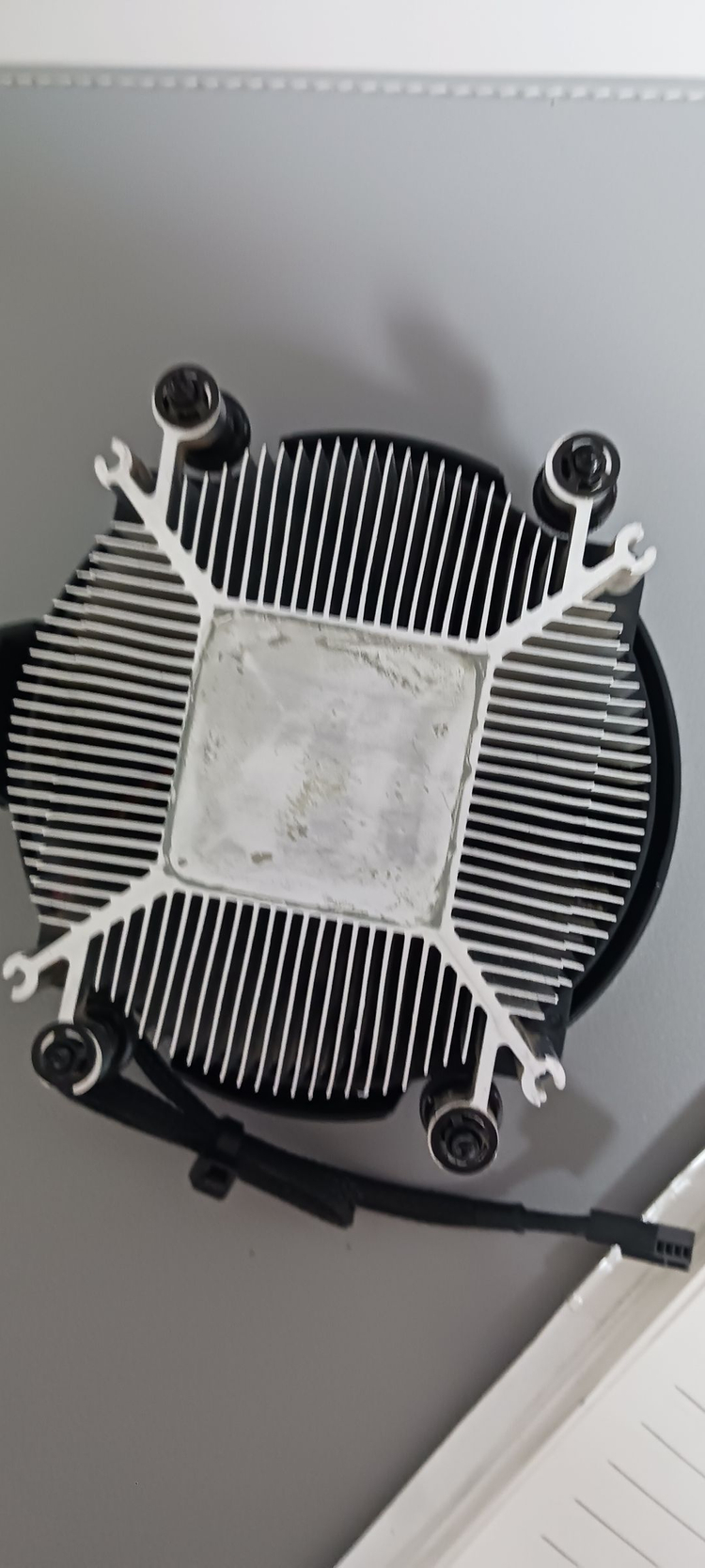 RYZEN 5 2600 기본 쿨러!! 이미지