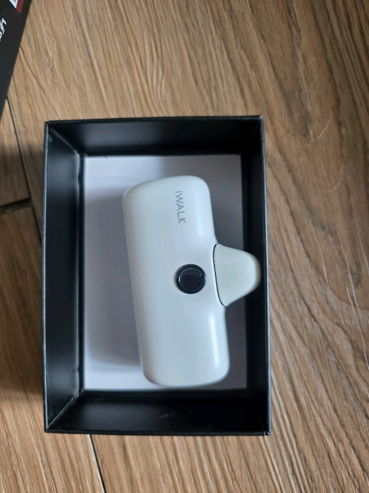 아이워크(iWALK) LinkPod 미니 보조배터리 c타입 5000mAh--2