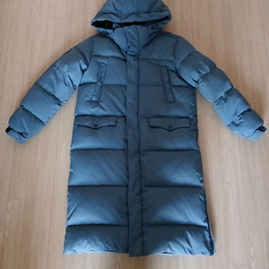 밀레 남성롱패딩 95사이즈