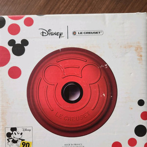 르크루제 x 디즈니 미키 마우스 90주년 한정판 (18cm)