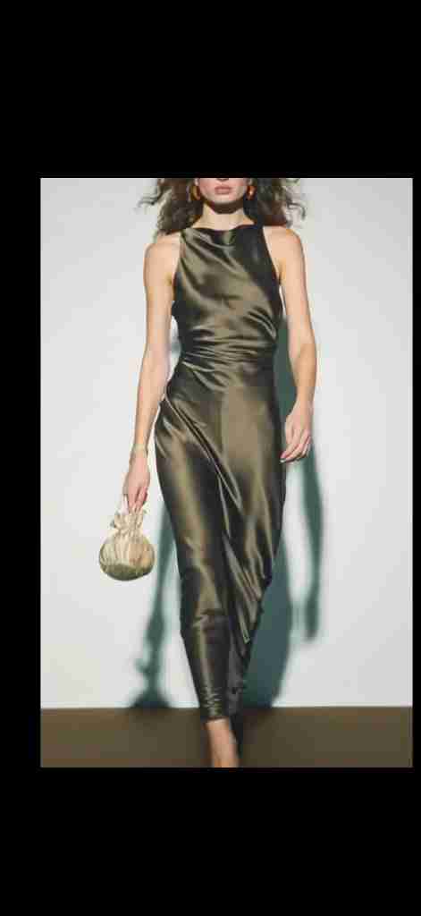 리포메이션 Anaiis 실크 드레스 카키색 브라이덜샤워 웨딩스냅--4