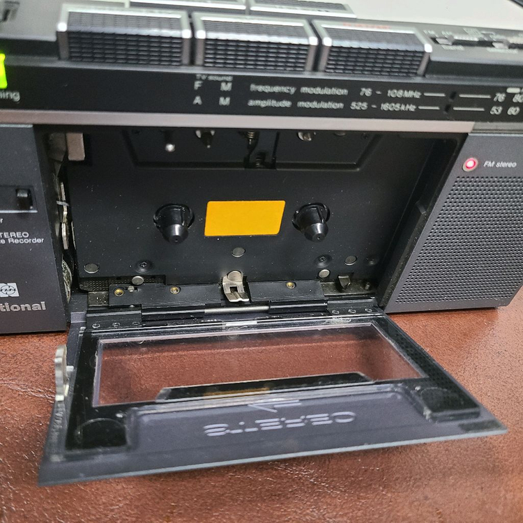 내쇼날 RX-2700 카세트 라디오 이미지