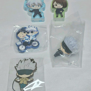 주술회전 회옥옥절 고죠, 쇼코 코롯토 가챠 피규어 스트랩 팔아요. 이미지