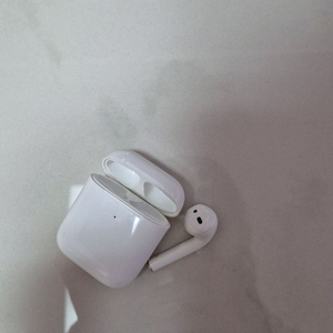 에어팟 2세대 (본체 + 오른쪽 유닛) 이미지