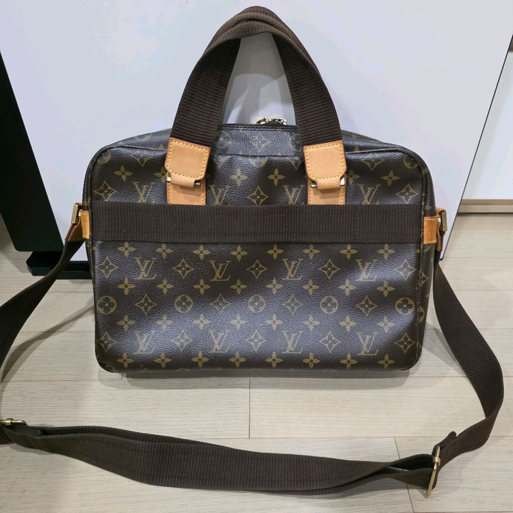 루이비통 정품 보스포어 크로스백--5