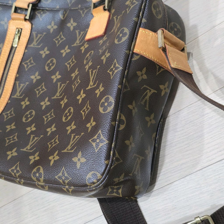 루이비통 정품 보스포어 크로스백--6