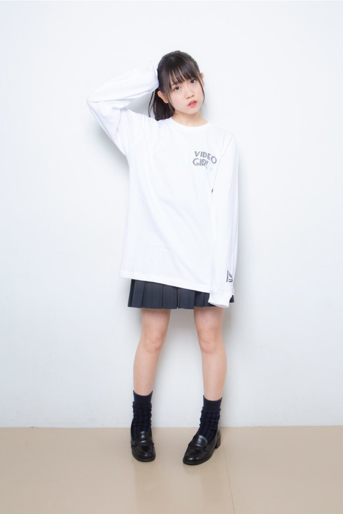 비디오 걸 콜라보 티셔츠 새상품--2