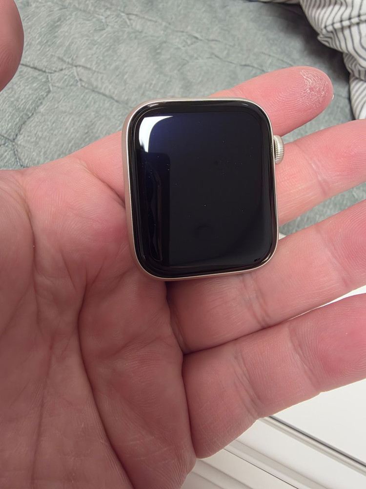 애플워치 se3 44mm GPS 본체만 (밴드없음)--1