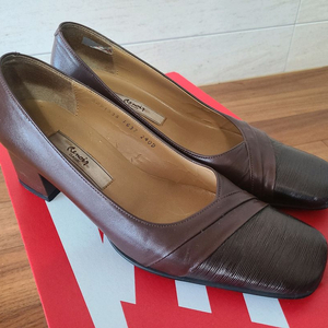 금강제화 르느와르 여성화 240