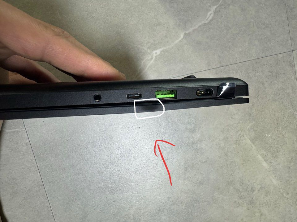 레이저 블레이드 14 RTX 4070 게이밍 노트북--4