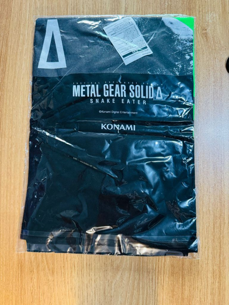 메탈기어 솔리드3 리메이크 티셔츠 미개봉 L 사이즈--1