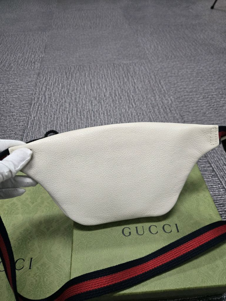 [특가][정품] 구찌 띠로고 힙색 벨트백 이미지