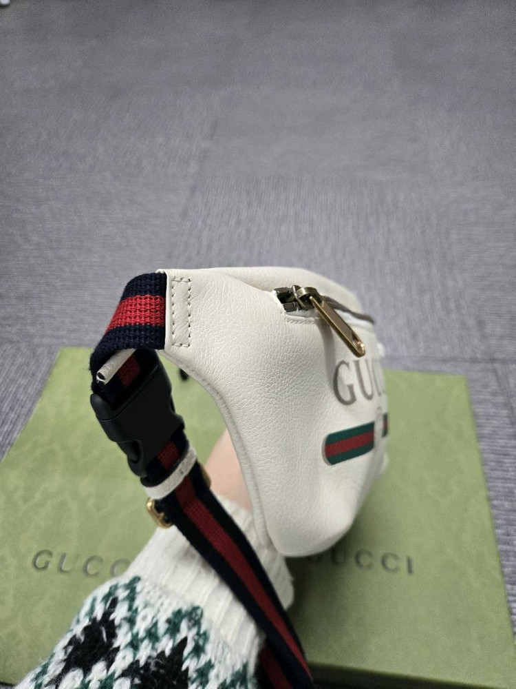 [특가][정품] 구찌 띠로고 힙색 벨트백 이미지