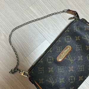 루이비통 모노그램 에바 클러치