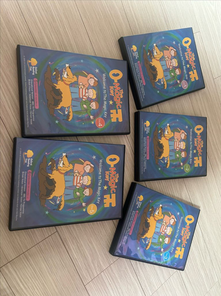 펠로우즈 원터치 cd/dvd 보관함, 엄마표 영어( fly guy, 내친구 아서, 까이유, 노부영, ORT--3