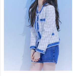 게스 수지 화보 데님 트리밍 트위드 자켓 바이씨니 하객룩 라보빈티지 서쿠키 밀크코코아