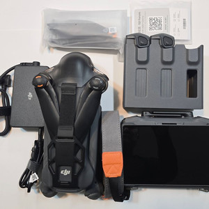 dji 매빅4프로 크리에이터 콤보(rc pro2포함) 케어2년