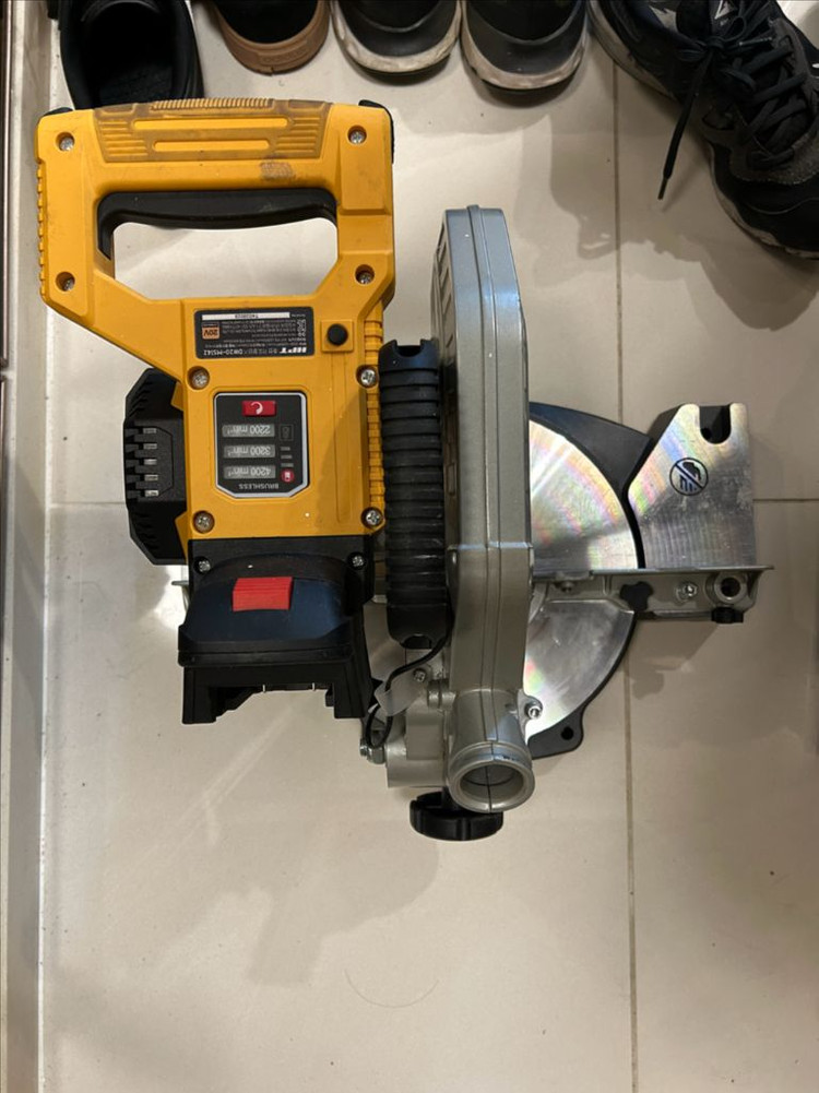 HPT 금속각도절단기--4