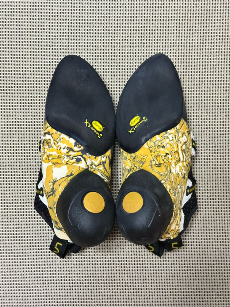 라스포르티바 솔루션 클라이밍화 39.5 새제품--2